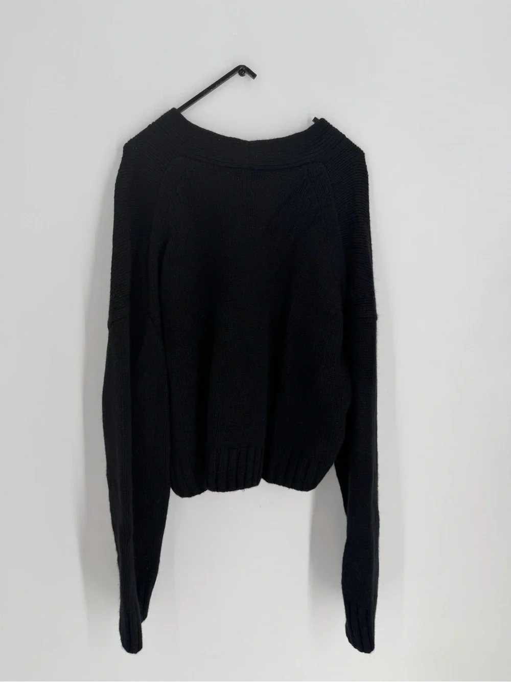Cos Chunky Cropped Cashmere Wool Blend Cardigan In Black